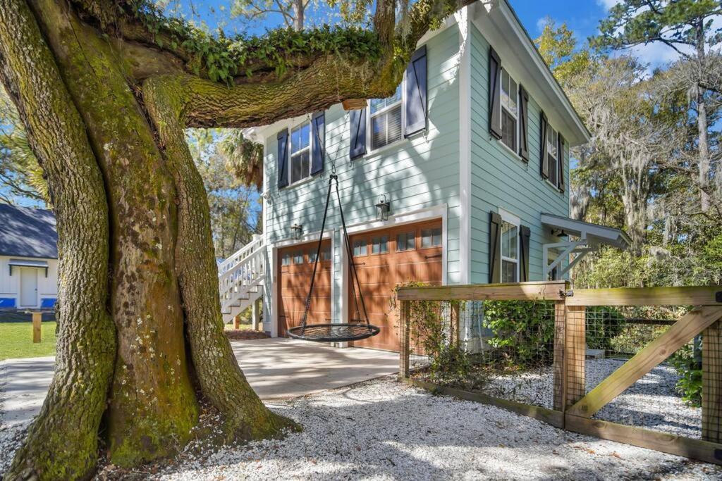The Bluffton Village Home - 5 Bedroom In Old Town W Carriage Home Exterior photo